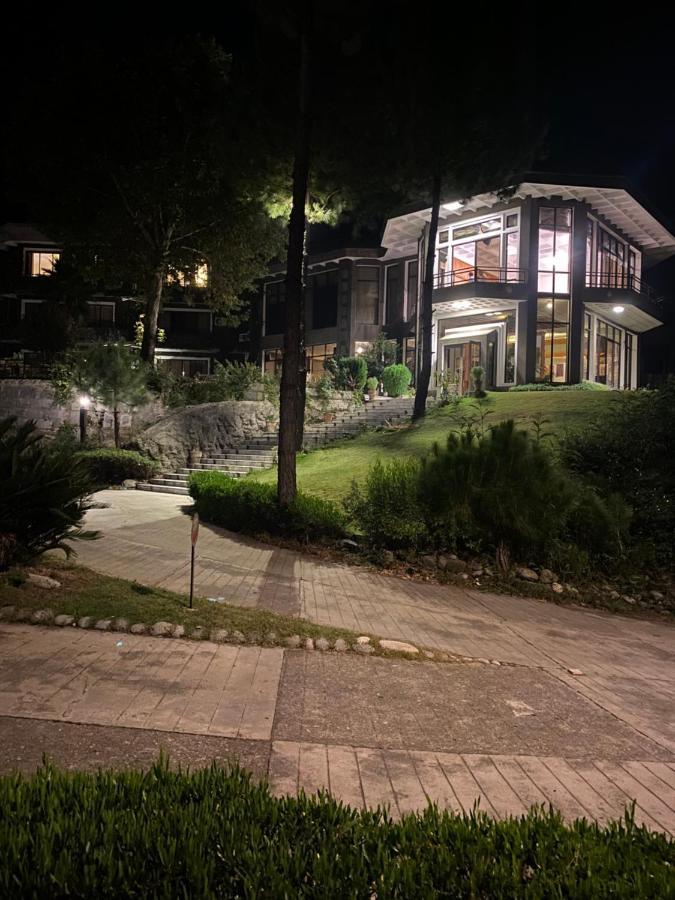 Rock City Resort Saidu Sharif Exteriér fotografie