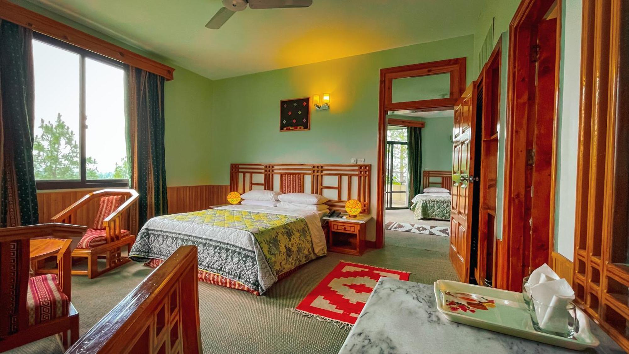 Rock City Resort Saidu Sharif Exteriér fotografie